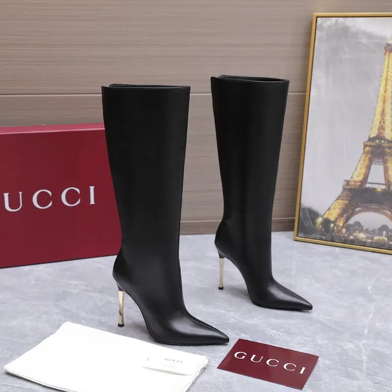 Gucci — Чоботи жіночі на шпильці