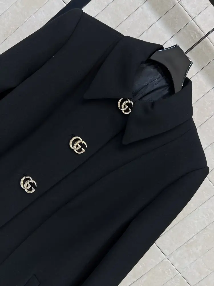 Gucci Пальто середньої довжини з лацканами — Фото 2