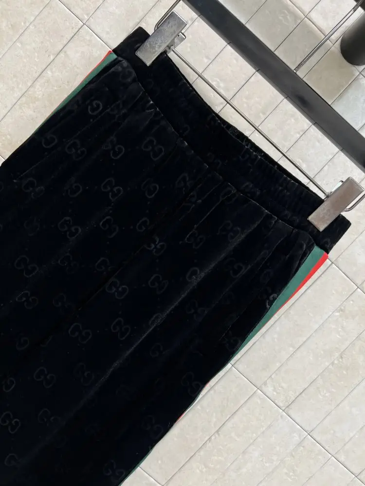 Gucci Костюм женский — Фото 2