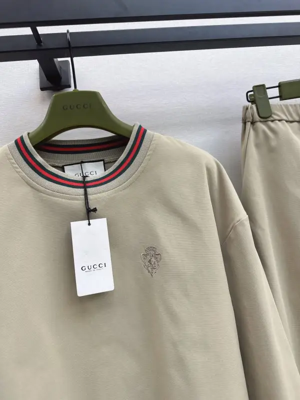 Gucci Costume female — Photo 4