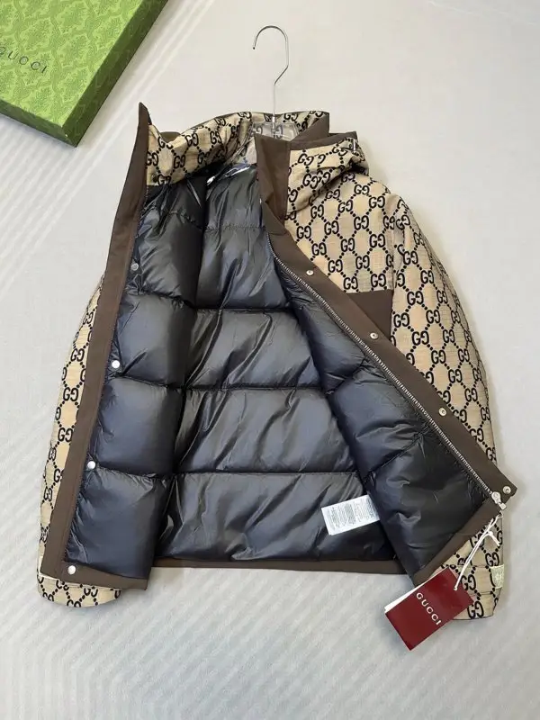 Gucci Пуховик чоловічий — Фото 3