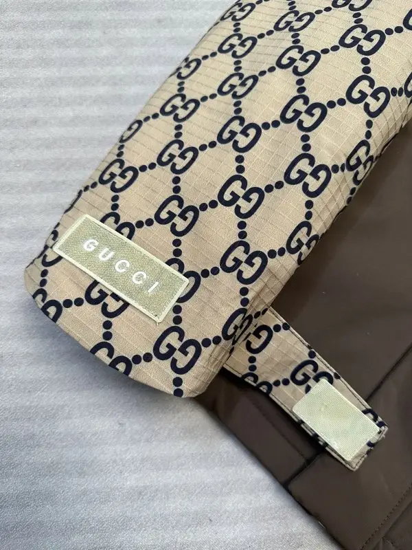 Gucci Пуховик чоловічий — Фото 5