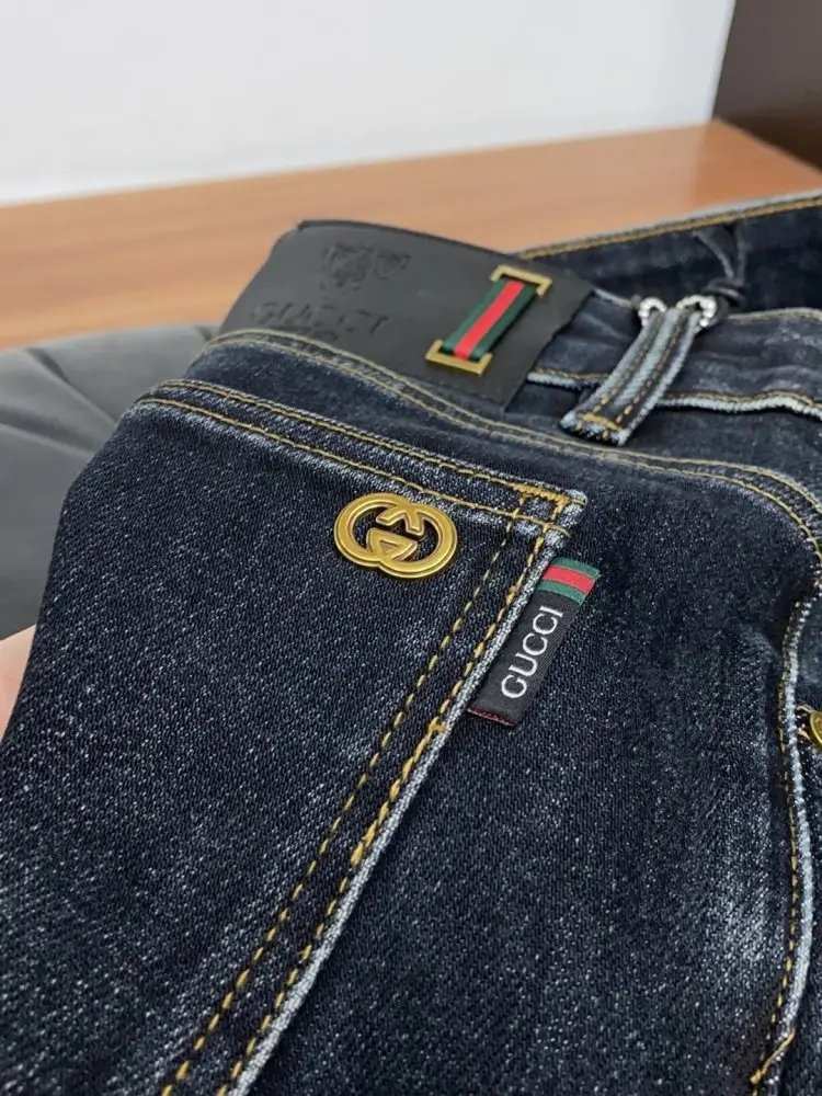 Gucci Джинси чоловічі — Фото 5