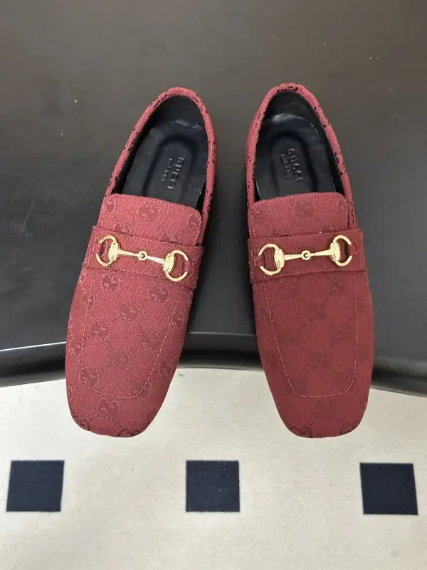 Gucci Лоферы women's from buckle Horsebit — Photo 3