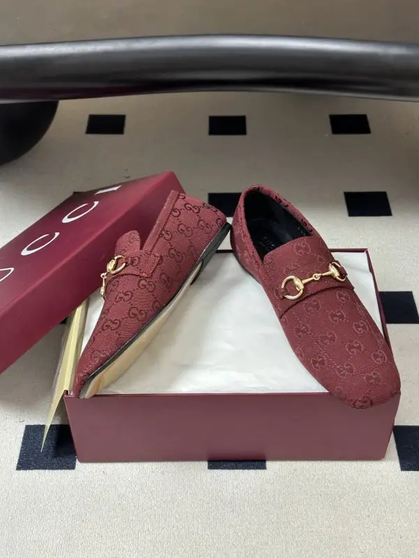 Gucci Лоферы women's from buckle Horsebit — Photo 4