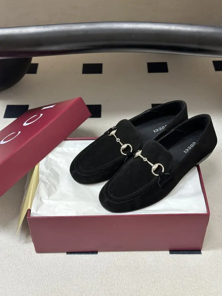 Gucci Лоферы женские — Фото 4