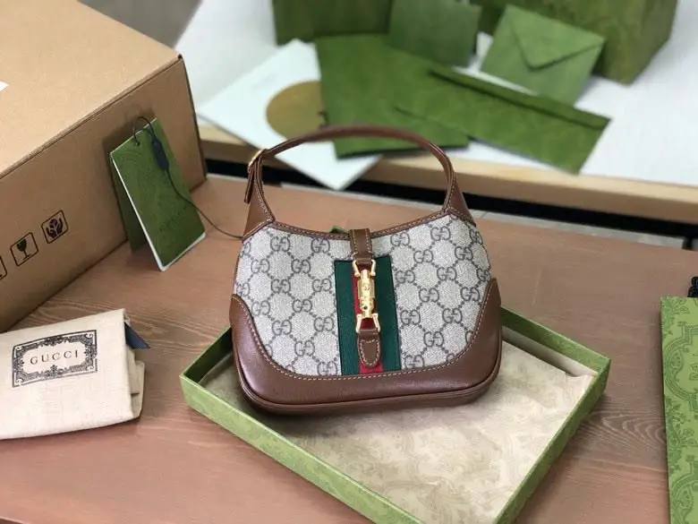 Gucci — Мини сумочка LAY 1961