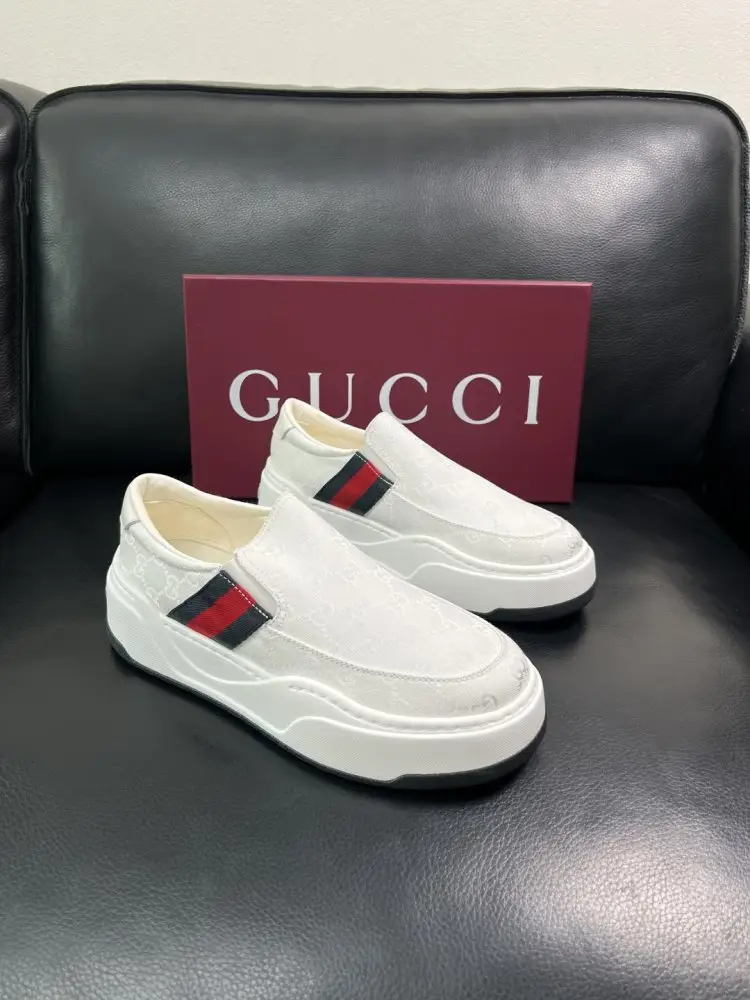 Gucci — Мокасини чоловічі