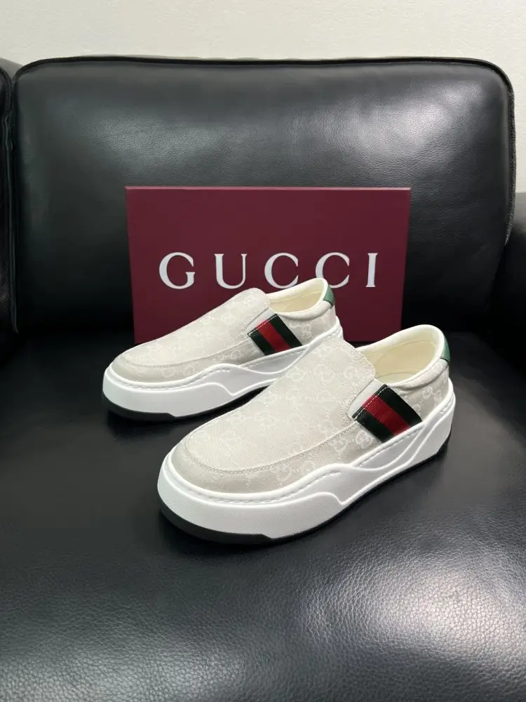 Gucci Moccasins men's — Photo 2