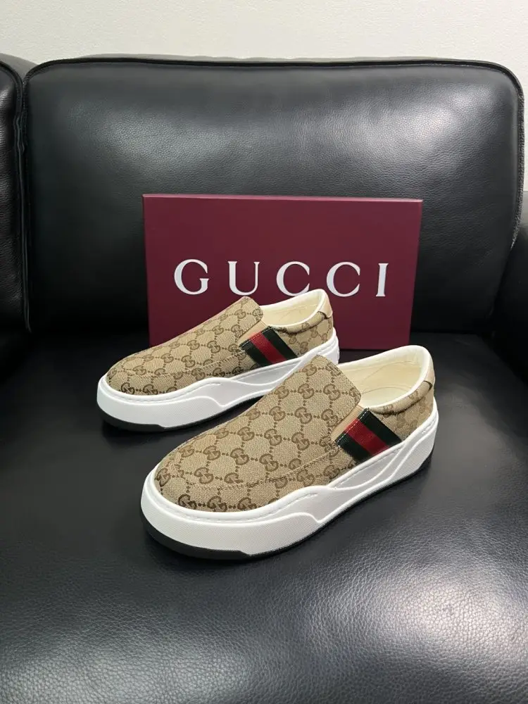 Gucci Moccasins men's — Photo 2