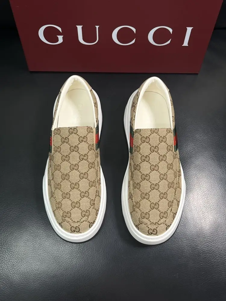 Gucci Moccasins men's — Photo 3