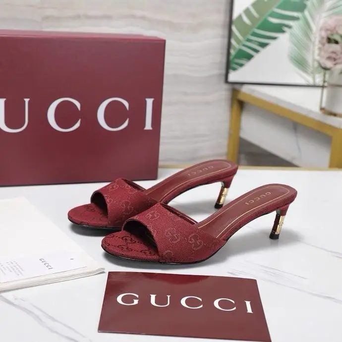 Gucci — Босоніжки
