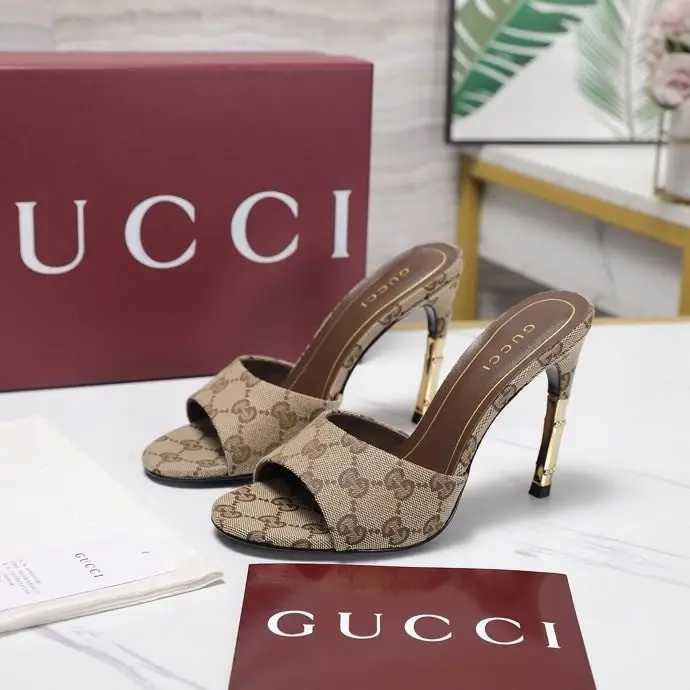 Gucci — Босоніжки