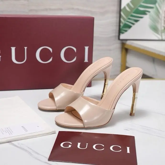 Gucci — Босоніжки