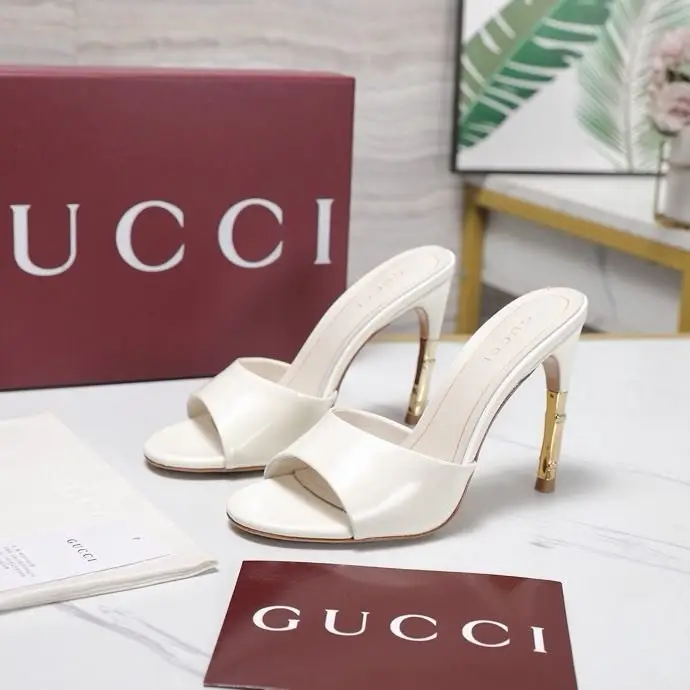 Gucci — Босоніжки
