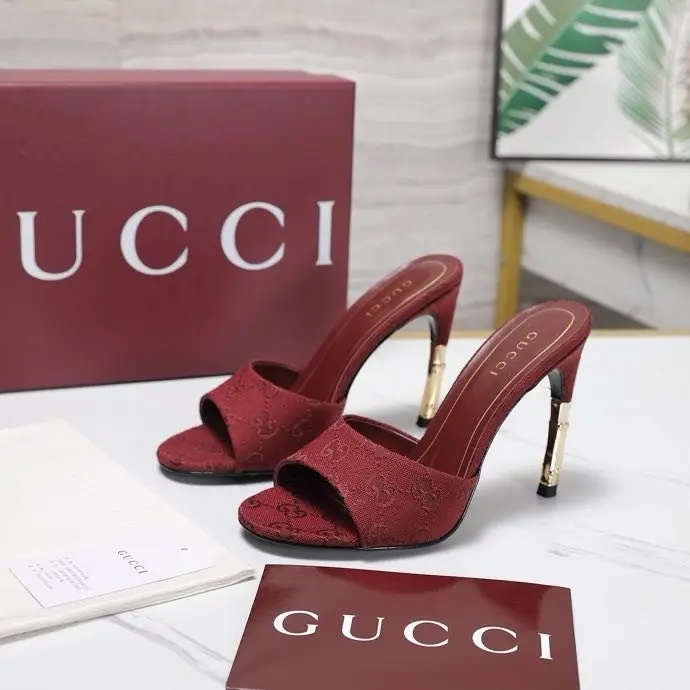 Gucci — Босоніжки