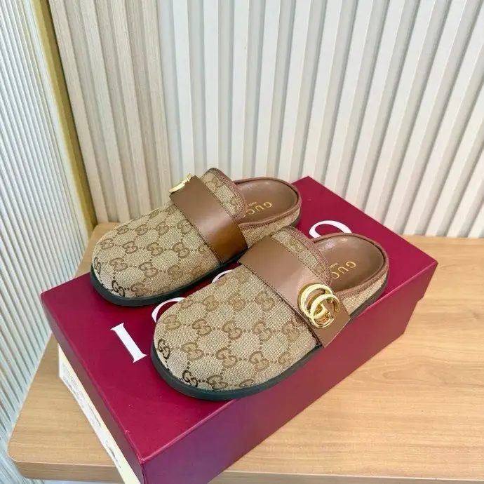 Gucci — Щлепанцы