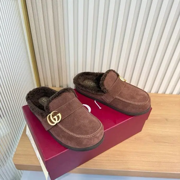 Gucci Щлепанцы — Photo 5
