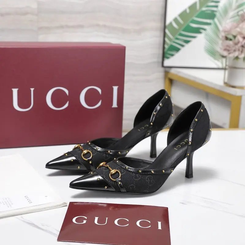 Shoes Gucci Savoy on high heel