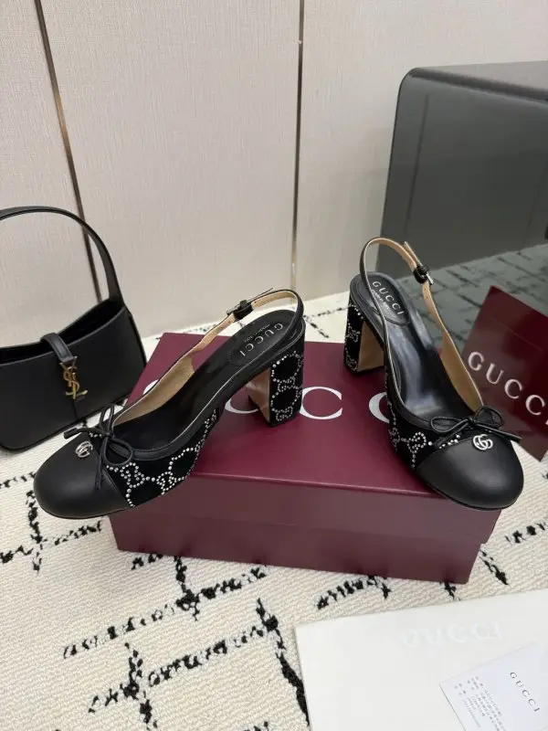 Gucci — Туфлі Horsebit на підборах