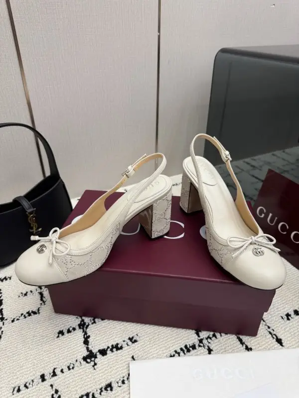 Gucci Туфли Horsebit на каблуке — Фото 3