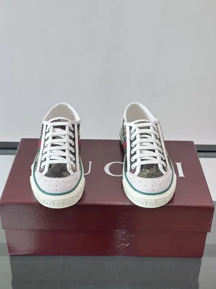Gucci Shoes men's — Photo 2