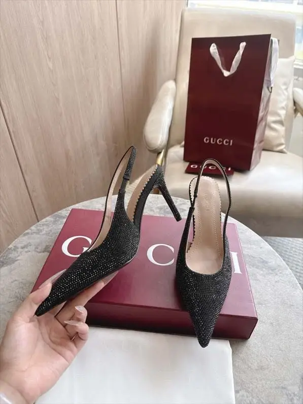Gucci — Туфлі Primavera