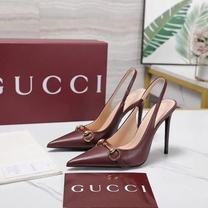 Gucci — Туфли слингбэки Bombshell на высоком каблуке