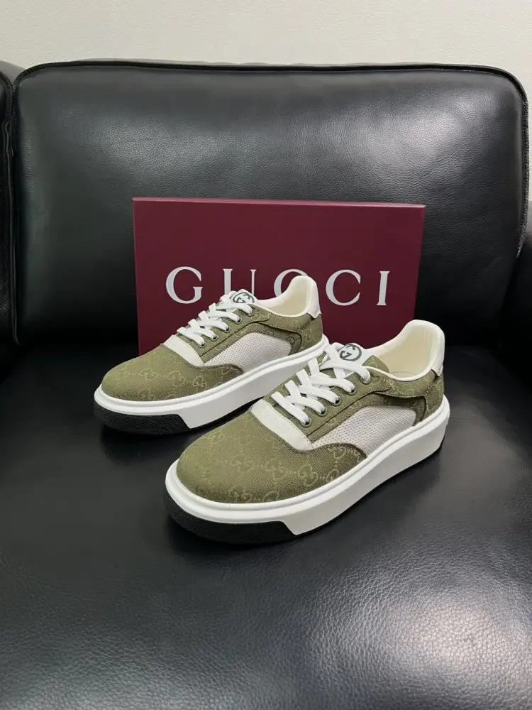 Gucci Кросівки чоловічі — Фото 2