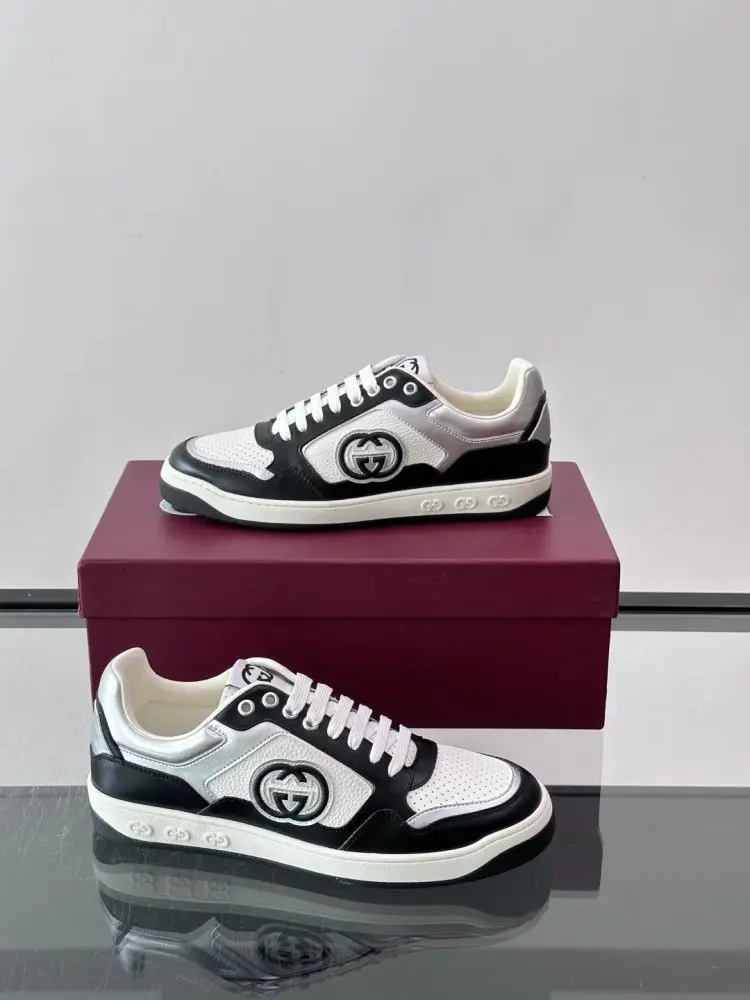 Gucci Sneakers — Photo 4