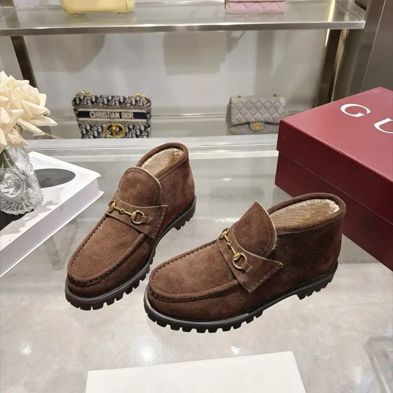 Gucci — Зимние женские замшевые туфли