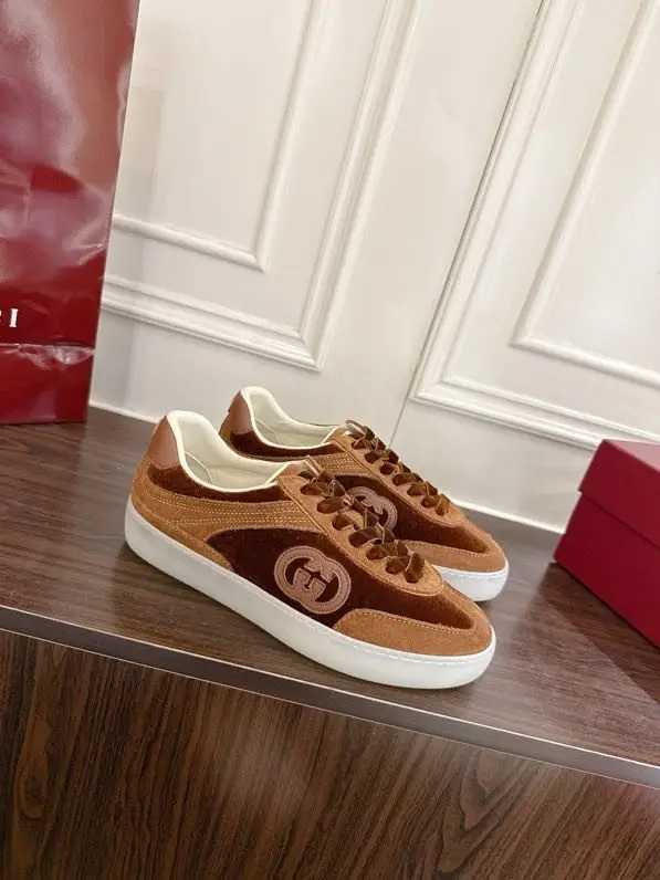 Gucci Women's sneakers Gucci Double G — Photo 2