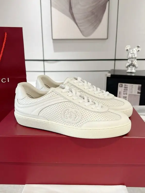 Gucci Women's sneakers Gucci Double G — Photo 2