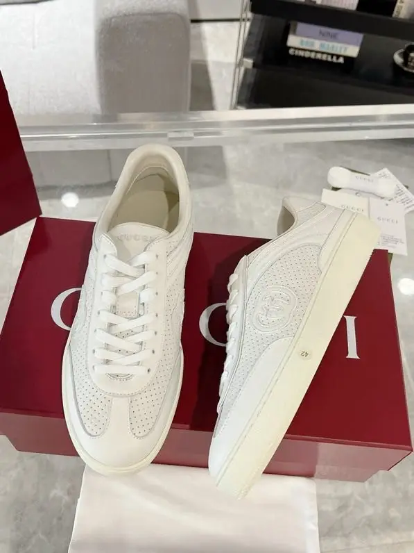 Gucci Women's sneakers Gucci Double G — Photo 3