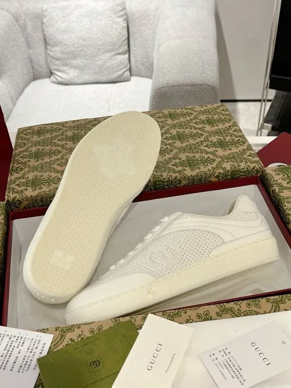 Gucci Women's sneakers Gucci Double G — Photo 4