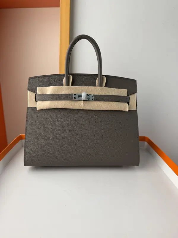 Hermes — A bag Birkin 25 cm at skin Epsom