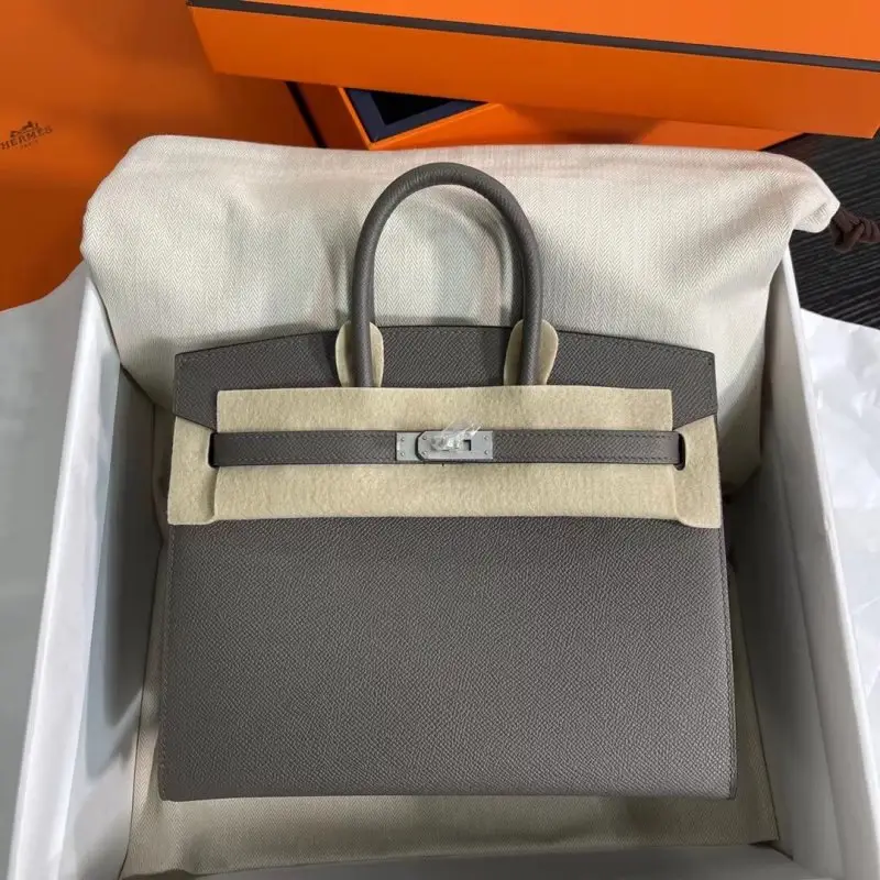 Hermes — Сумка Birkin 25 см в шкірі Epsom