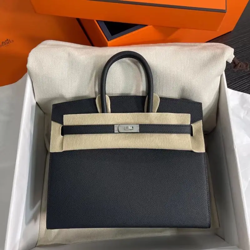Hermes — Сумка Birkin 25 см в коже Epsom