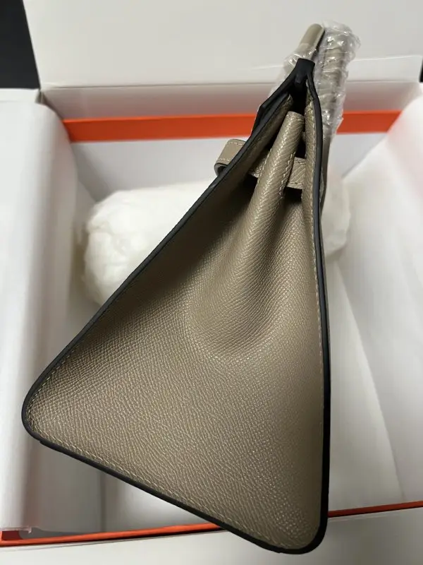 Hermes A bag Birkin 25 cm at skin Epsom — Photo 3
