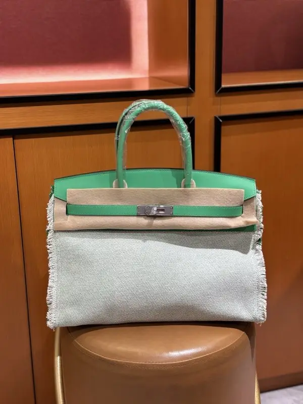 Hermes — Сумка Birkin 35 в шкірі Swift і канваса