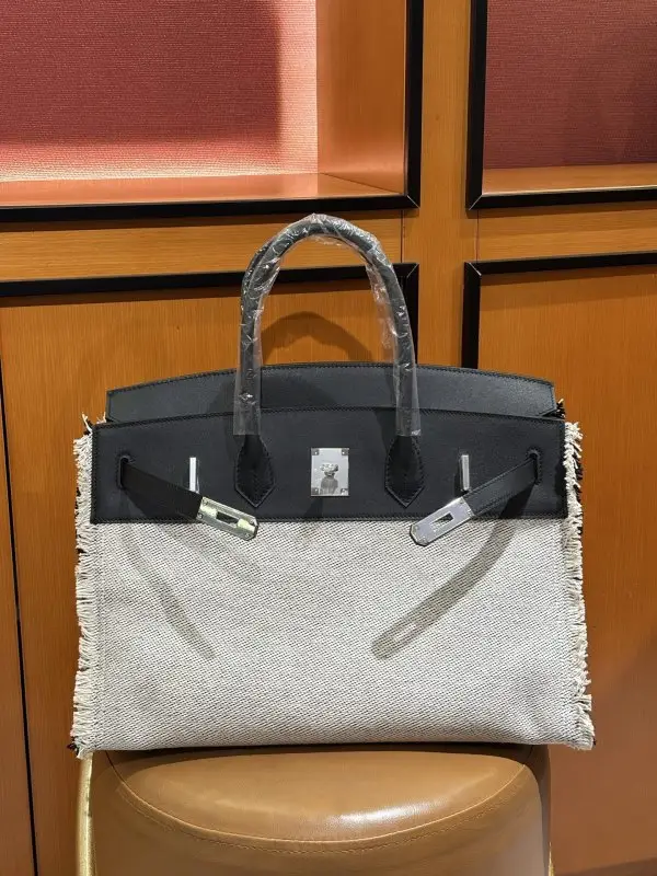 Hermes Сумка Birkin 35 в коже Swift и канваса — Фото 2