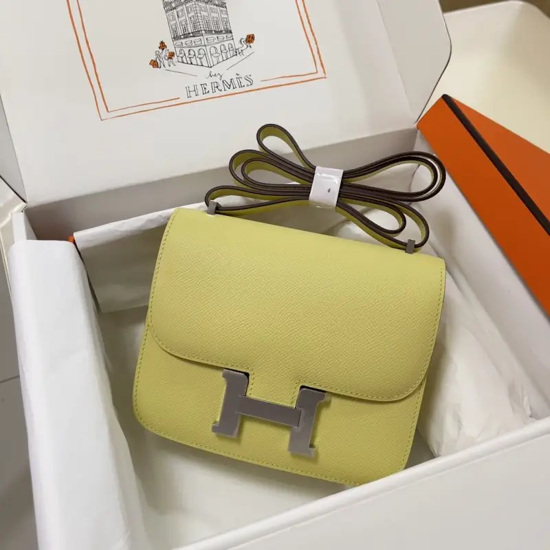 Hermes — A bag Constance 19 cm at skin Epsom