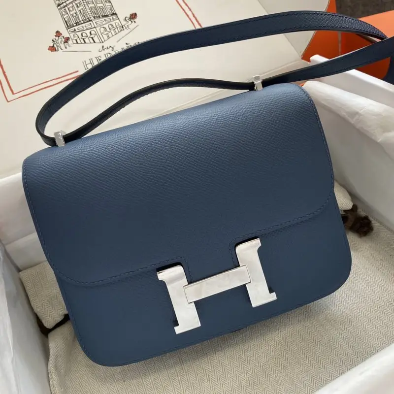 Hermes A bag Constance 19 cm at skin Epsom — Photo 1