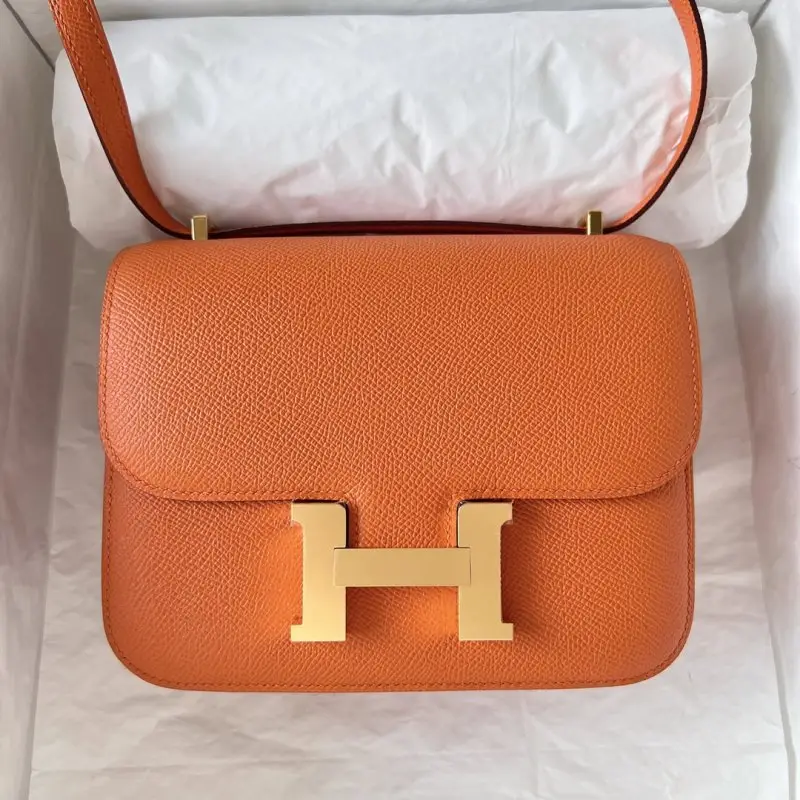 Hermes — Сумка Constance 19 см в шкірі Epsom