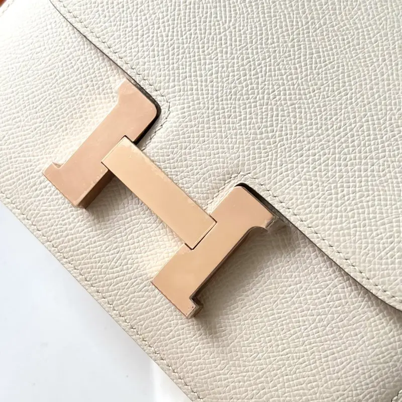 Hermes A bag Constance 19 cm at skin Epsom — Photo 2