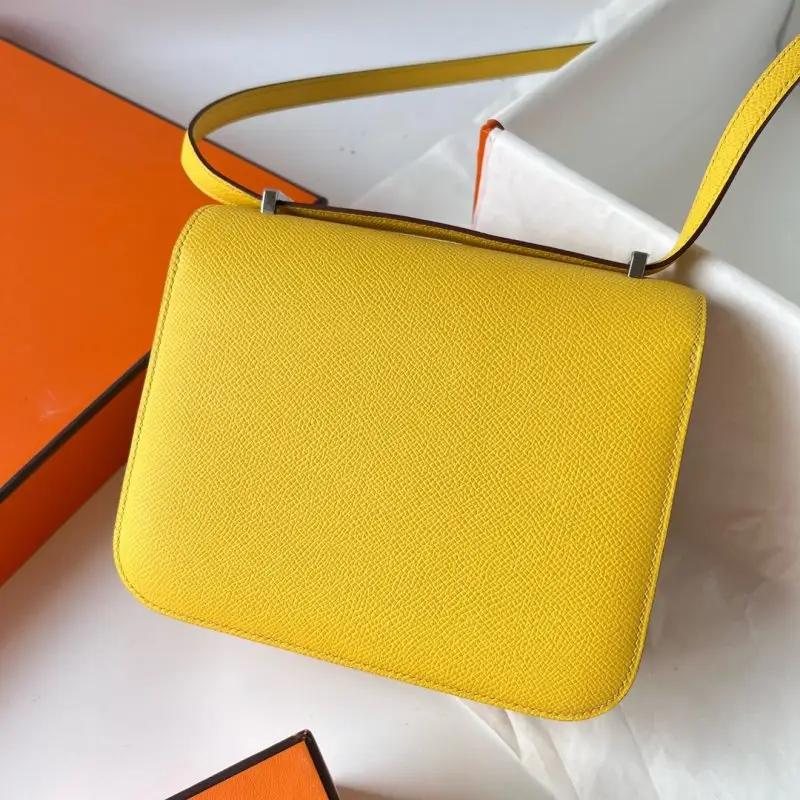 Hermes A bag Constance 19 cm at skin Epsom — Photo 5
