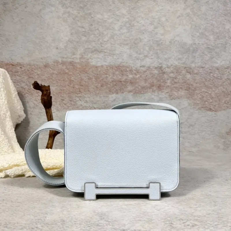 Hermes — A bag Hermès Geta 20 cm of goat skin