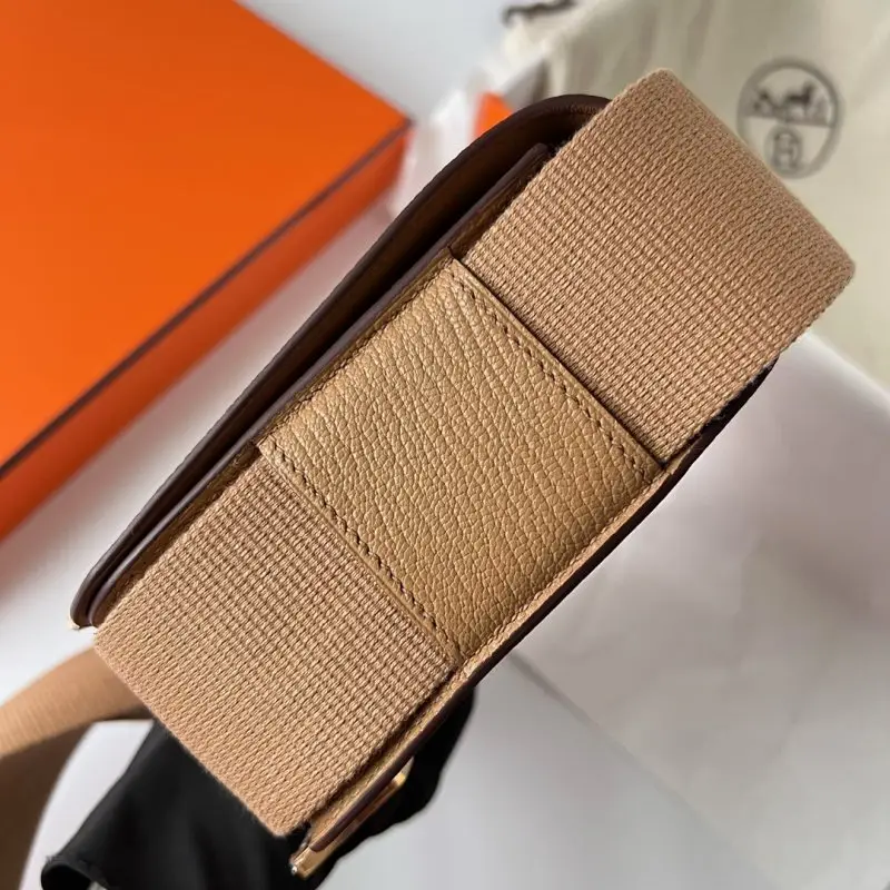Hermes Сумка Hermès Geta 20 см из козьей кожи — Фото 4