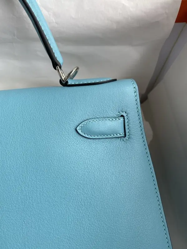 Hermes A bag Kelly 28 of skin Swift — Photo 4
