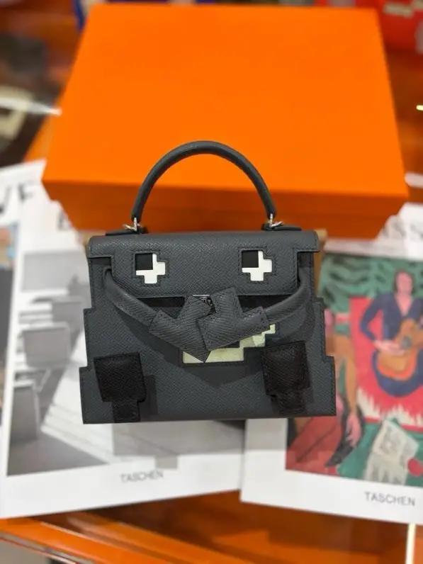 Hermes Сумка Kelly Doll 20 см в коже Epsom — Фото 3